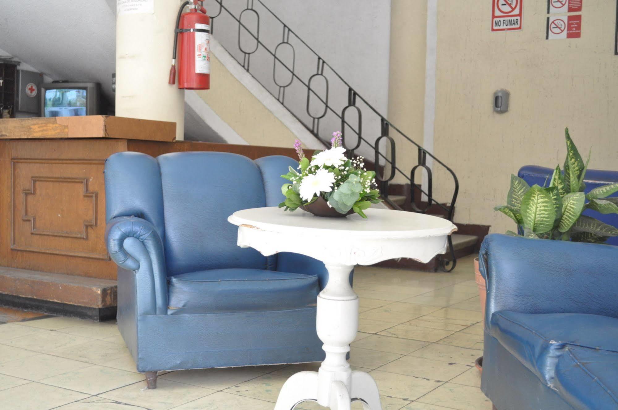 Hotel San Carlos Irapuato Εξωτερικό φωτογραφία
